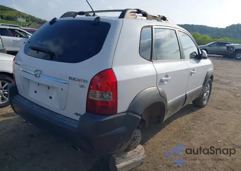2006 Hyundai Tucson Gls/Limited from USA, damaged, VIN KM8JN72D26U317077